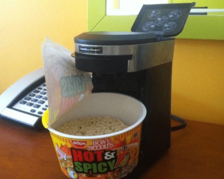 Utilize the Hotel Kettle for More Than Just Hot Drinks