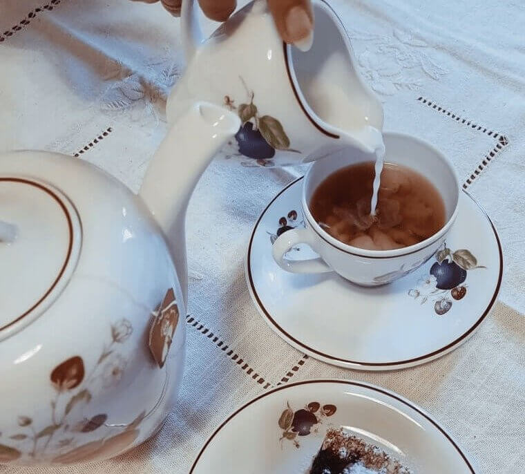 'No Milk In' Tea