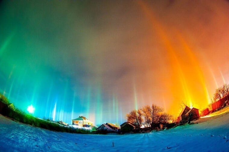 ​Light Pillars In Russia