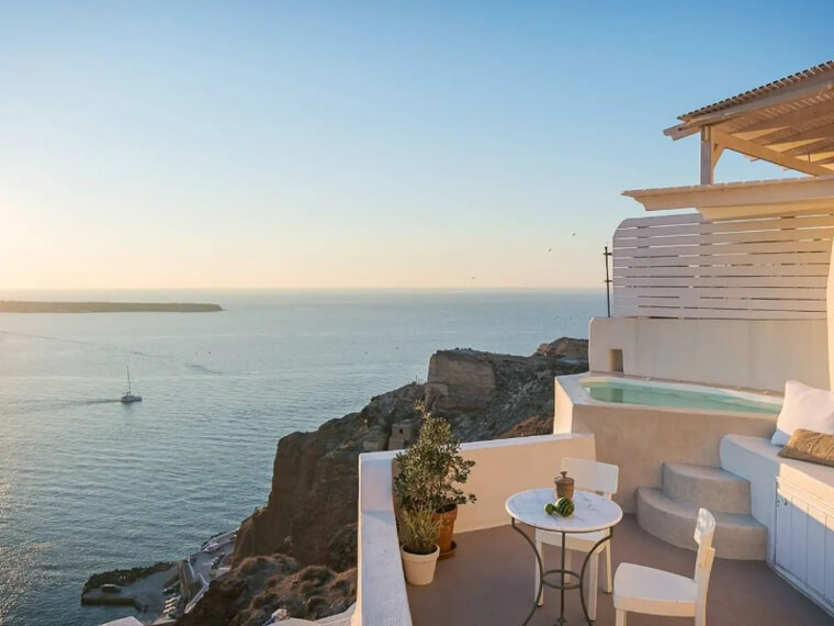 The Fisherman's Cave House - Santorini, Greece