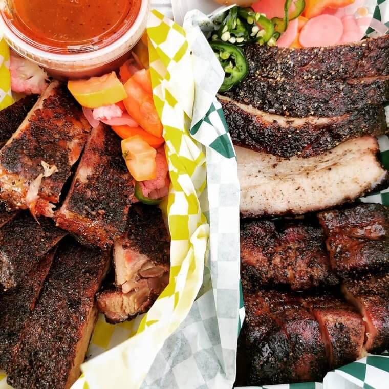 Animales Barbecue in Minneapolis, Minnesota