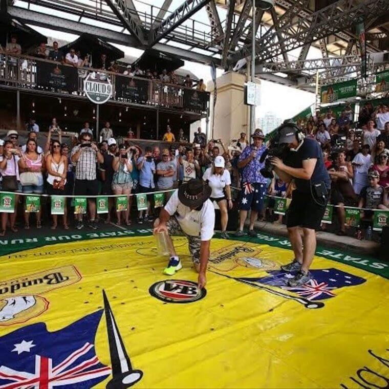 Cockroach Racing in Australia