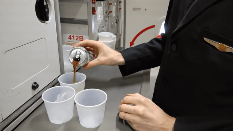 Avoid Fizzy Drinks to Stay Comfortable in High Altitudes
