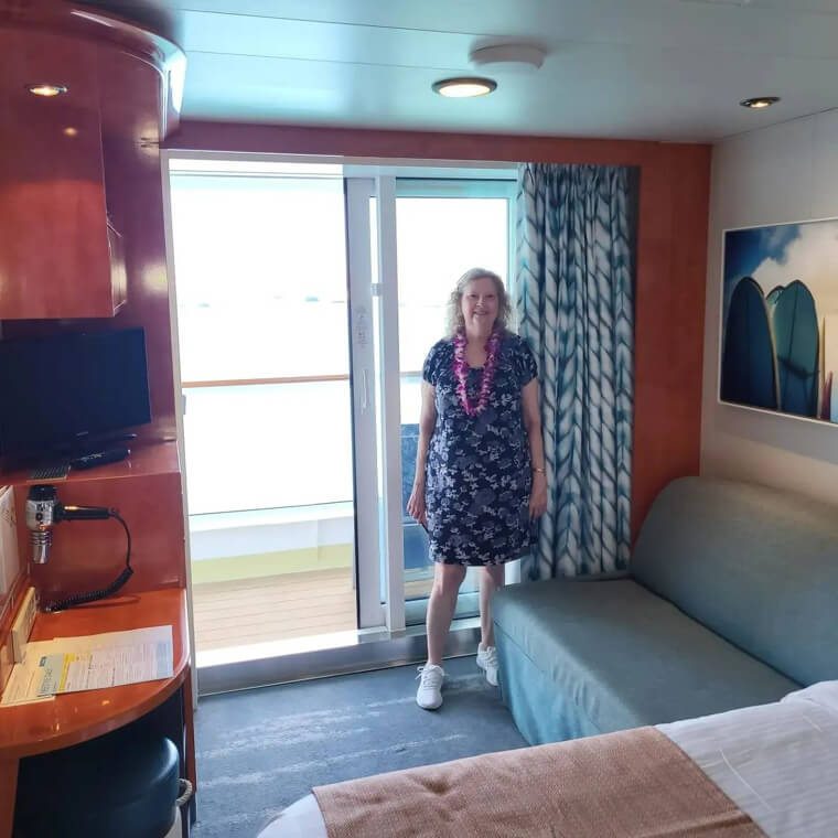 Don't Book Rooms Under the Pool or Next to a Nightclub or Elevator