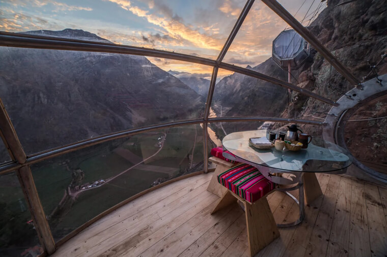 Skylodge Adventure Suits - Urubamba, Peru
