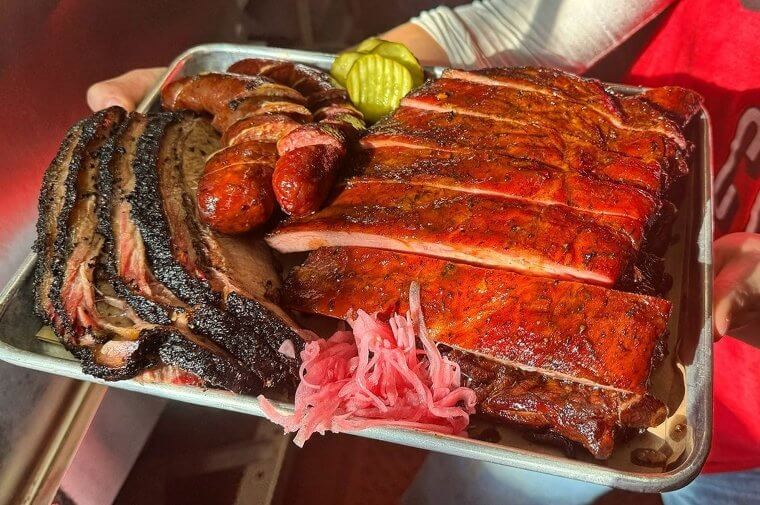 Hoodoo Brown BBQ in Ridgefield, Connecticut