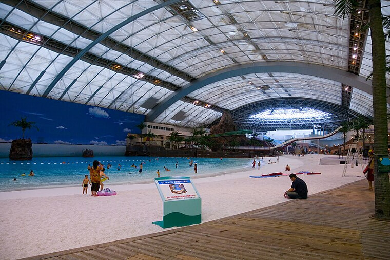Seagaia Ocean Dome, Japan